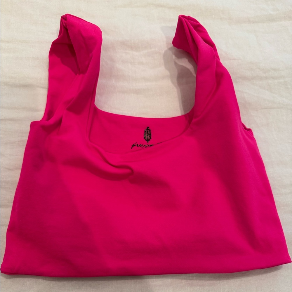 FP Movement 
Don’t be a square bra 
XS/S 
Malibu pink ( hot pink)
No padding